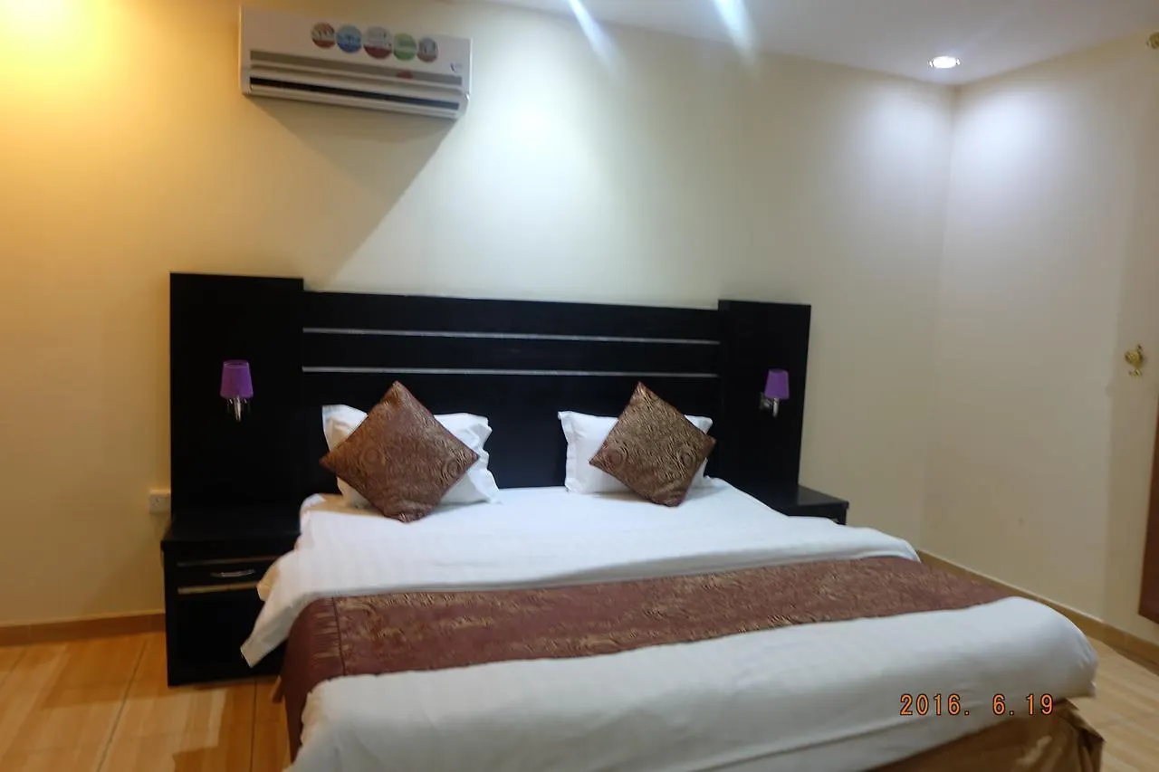 Talin Star Suites Riyadh 4*,